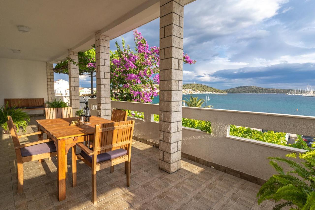 Apartmani Bilonic Rogoznica Rogoznica  Luaran gambar